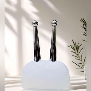 NUFACE TRINITY® EFFECTIVE LIP & EYE ATTACHMENT - SMILE LINES & EYE WRINK…